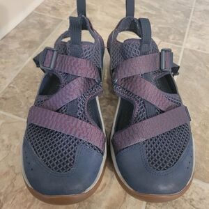 Chaco Womens Odyssey Sport Sandal, Size 8, Navy Red